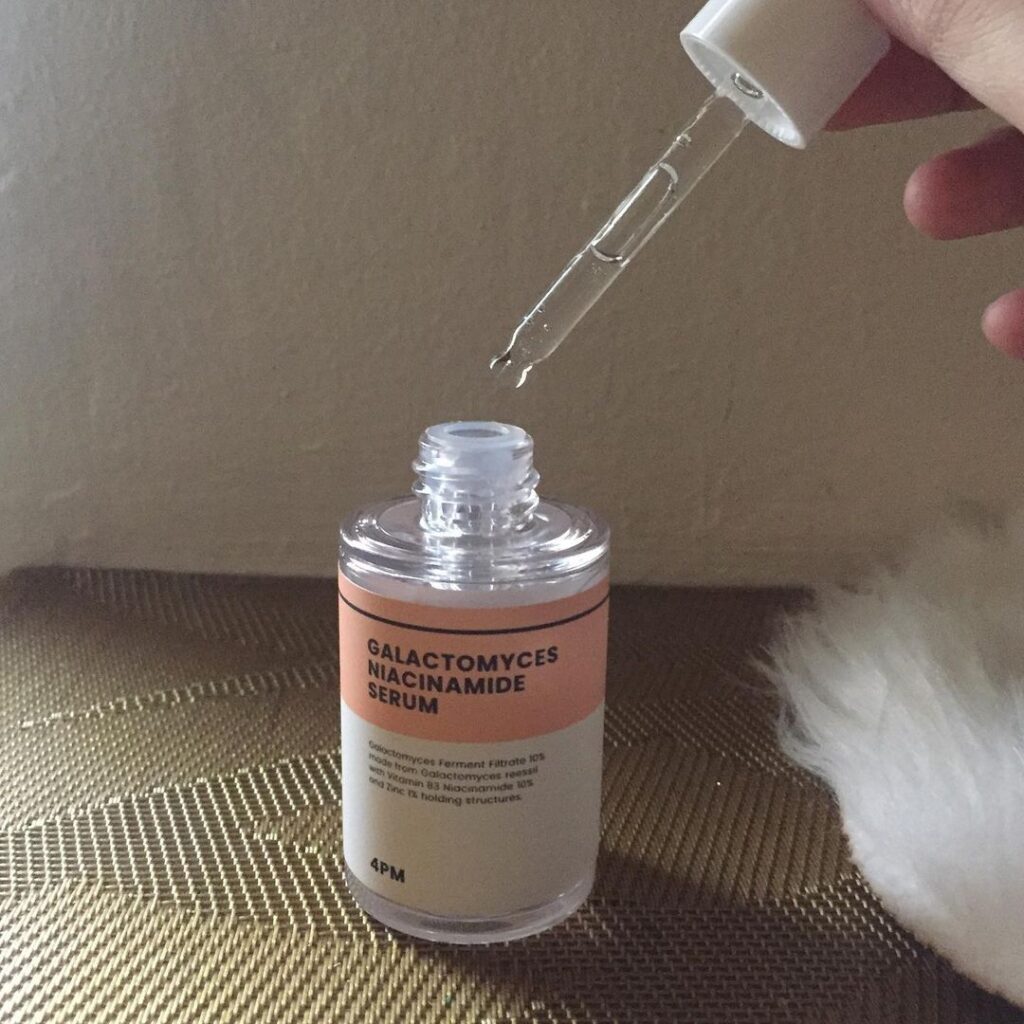 4PM Galactomyces Niacinamide Serum Review by @vramrie_ on Instagram